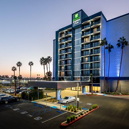 Holiday Inn Express & Suites Santa Ana - Orange County By Ihg Luaran gambar