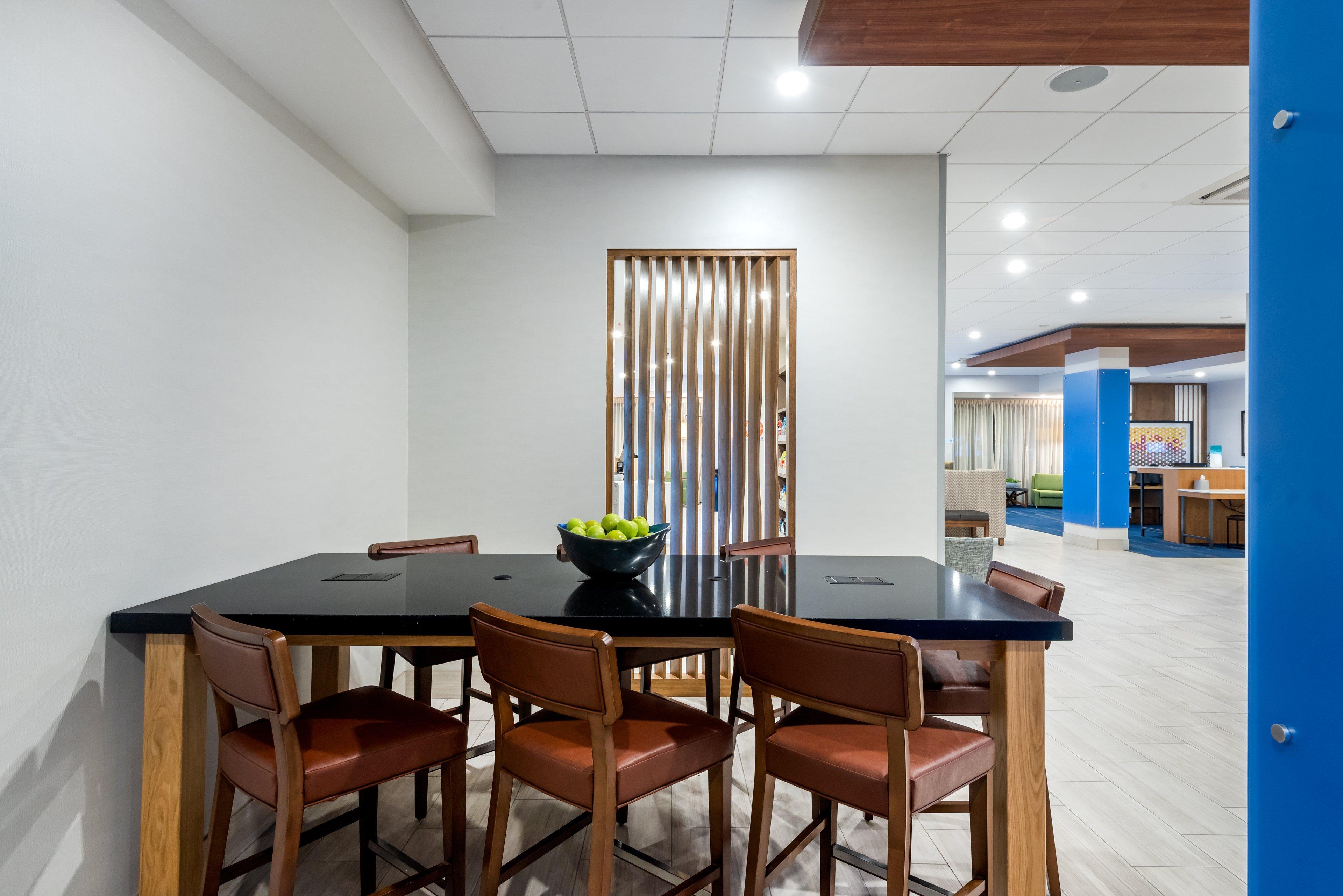 Holiday Inn Express & Suites Santa Ana - Orange County By Ihg Luaran gambar