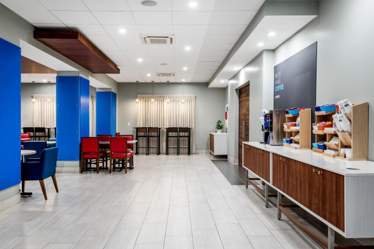 Holiday Inn Express & Suites Santa Ana - Orange County By Ihg Luaran gambar
